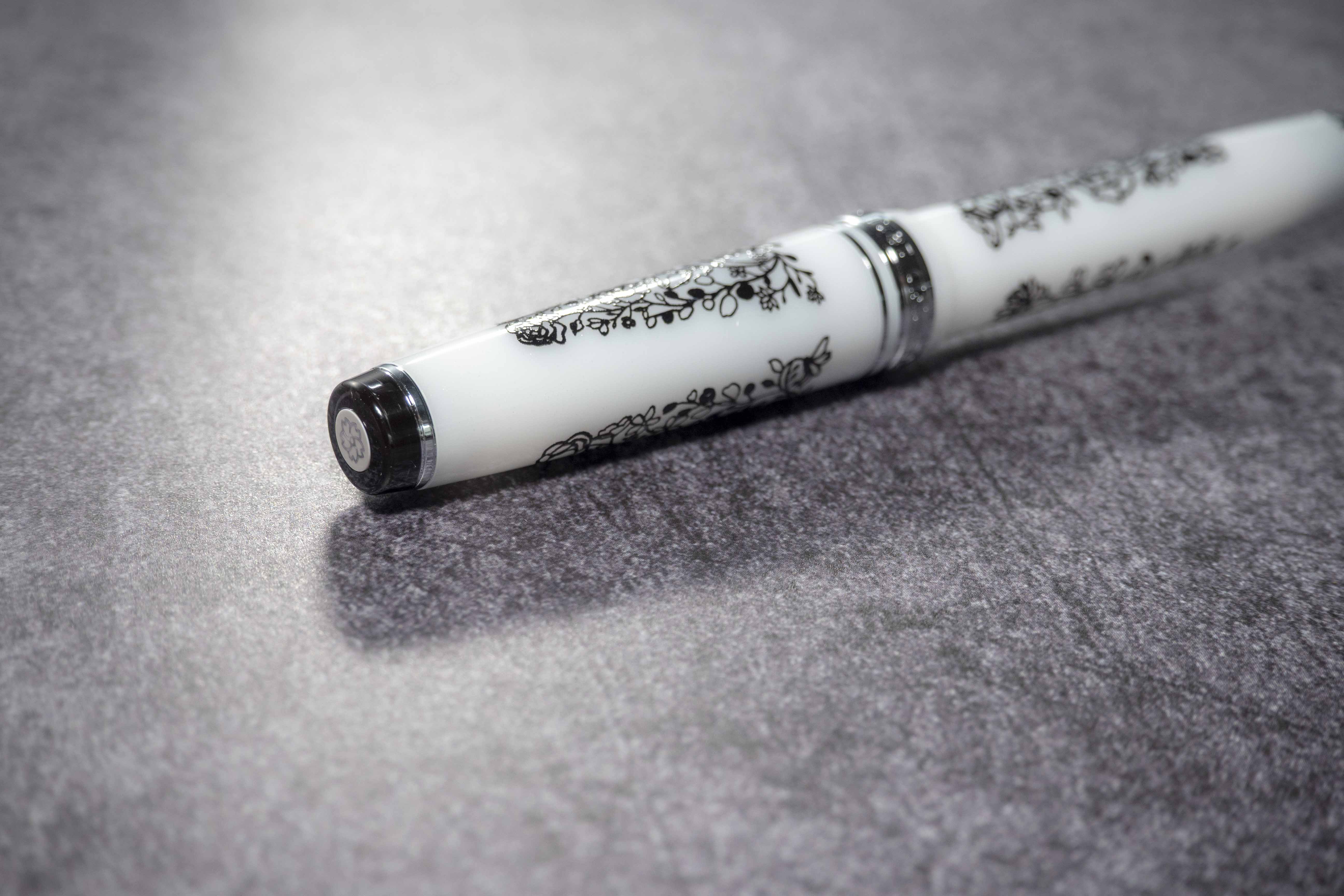 SOUKA SILVER/WHITE