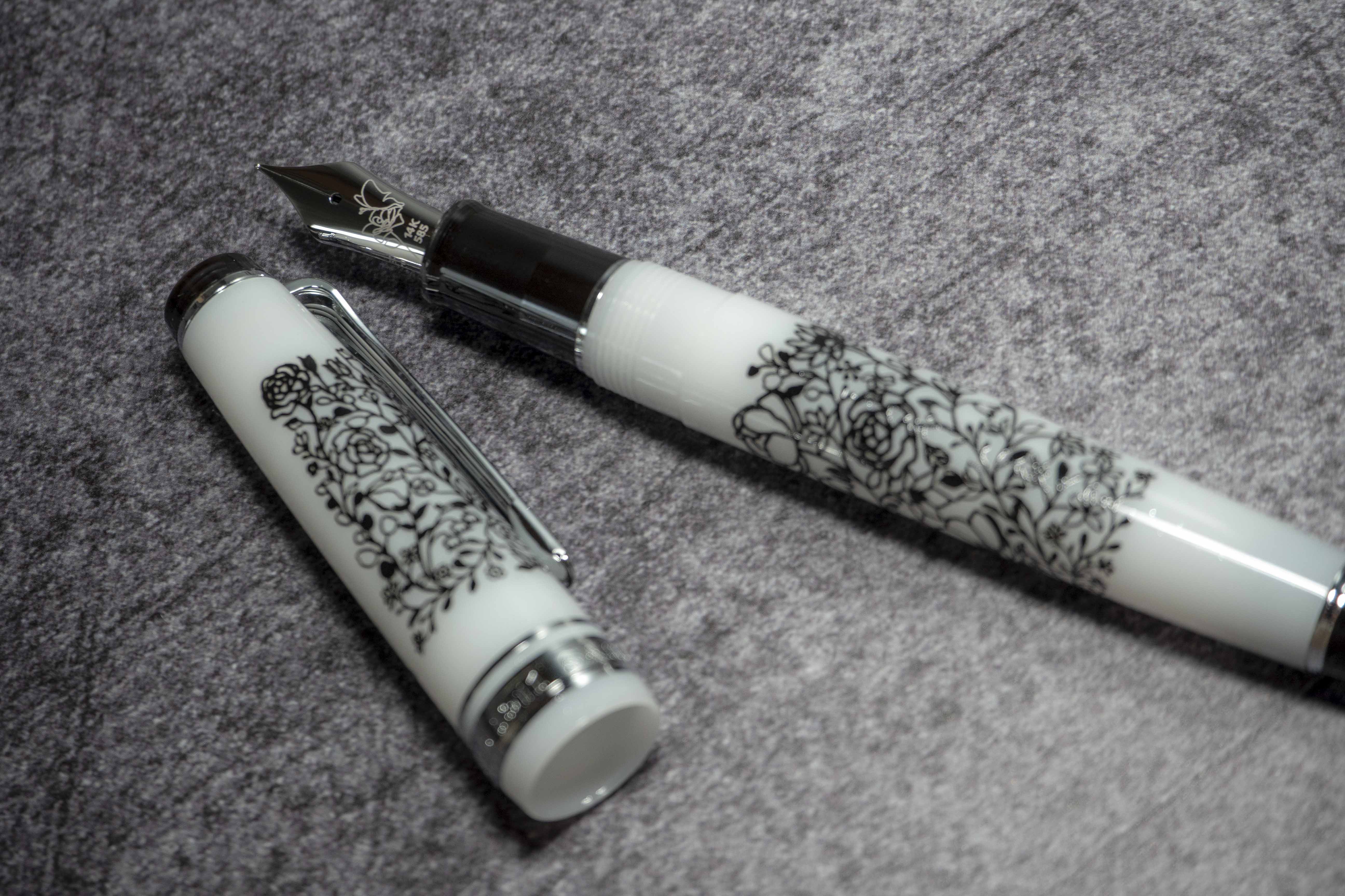 SOUKA SILVER/WHITE