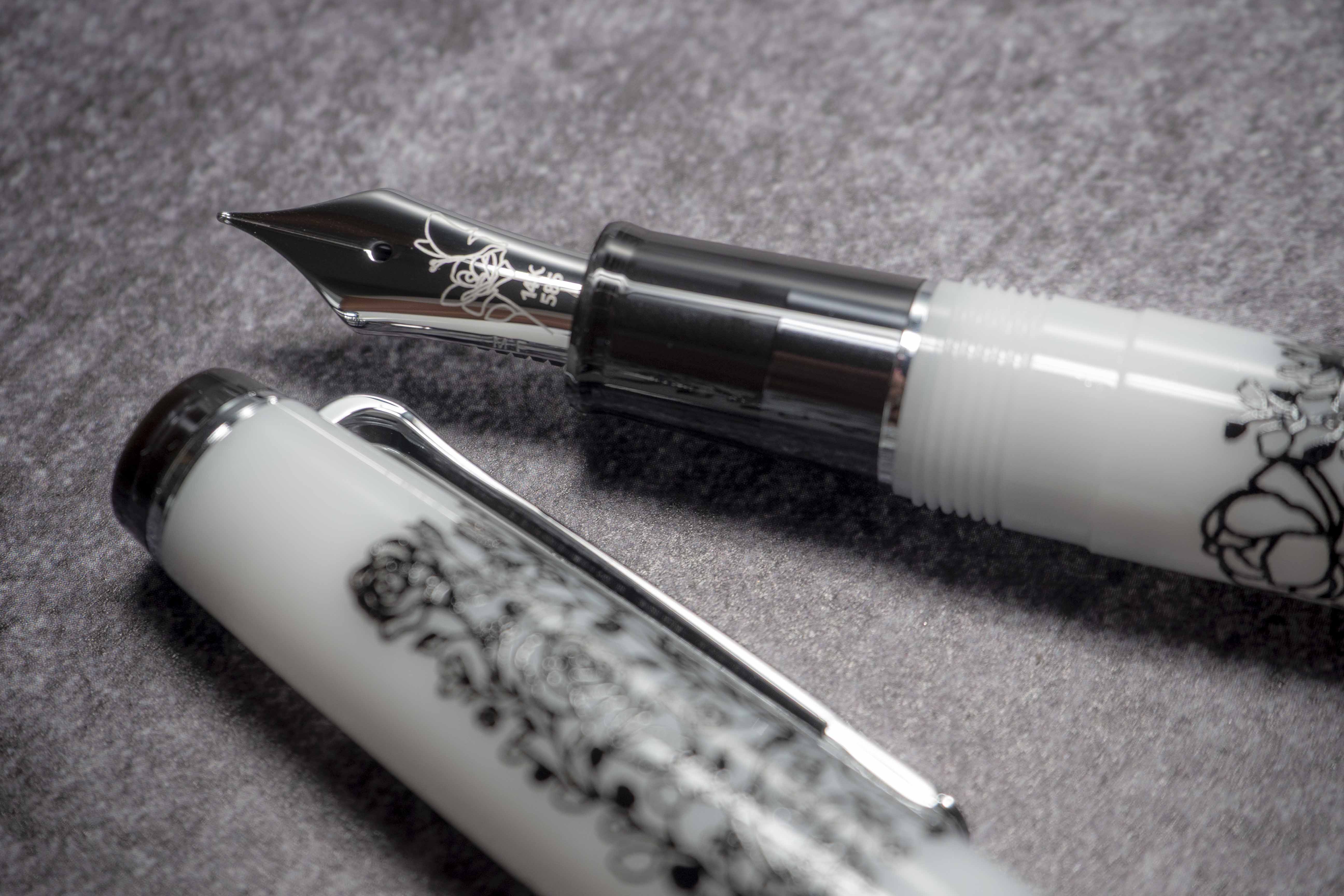 SOUKA SILVER/WHITE