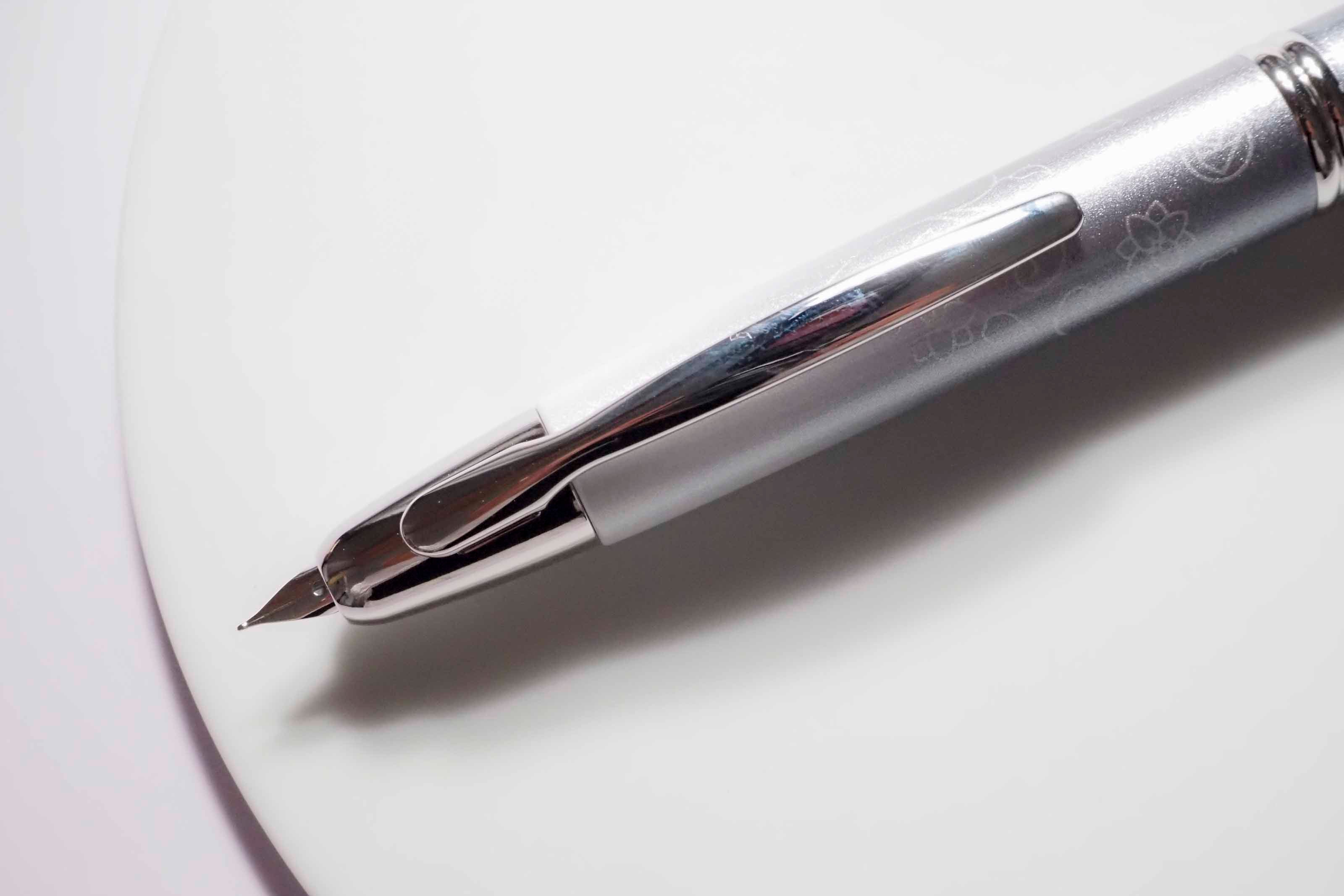 - Clematis - Capless 18K