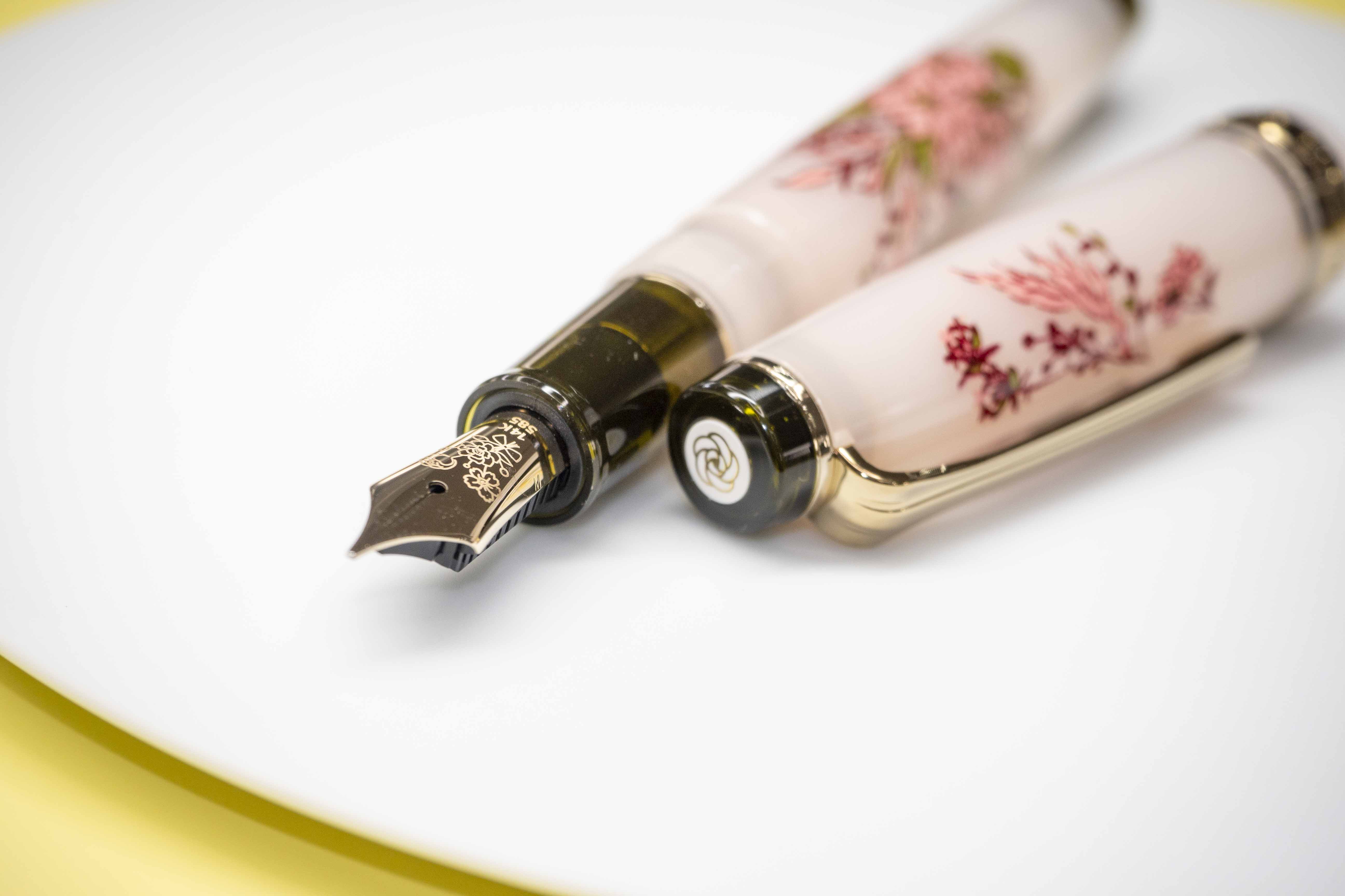 Professional Gear Slim Antique Bouquet Limited Edition Set