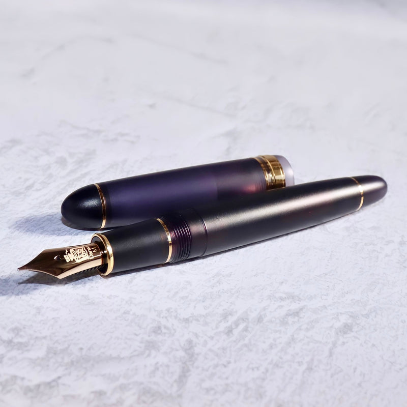 Fountain Pen Lounge Original model 18K Gold